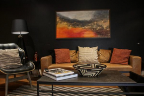 Striking Apartment in the Heart of Chelsea